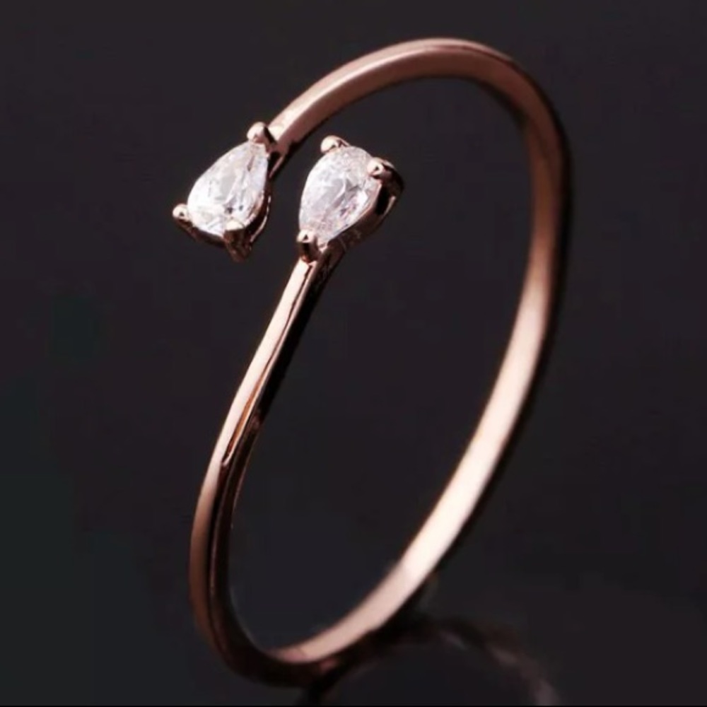 NWOT delicate adjustable crystal ring - Picture 2 of 3
